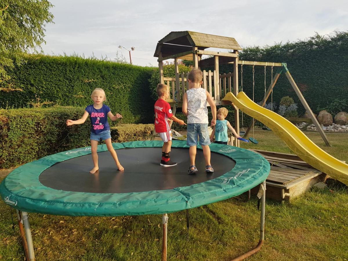Appartamento De Achtertuin Maasmechelen Esterno foto